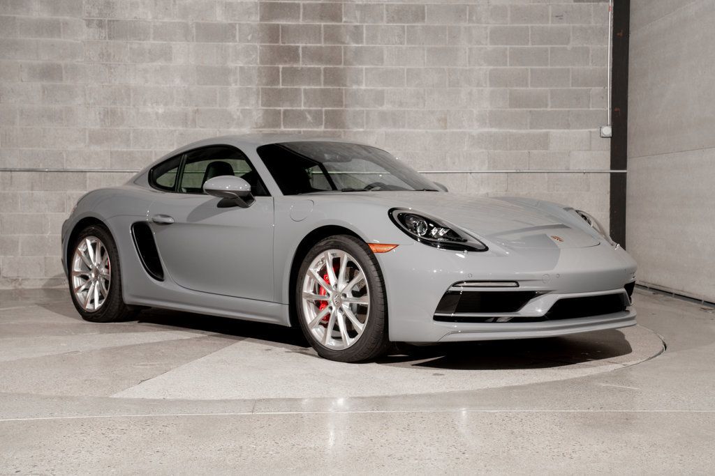 Porsche 718 Cayman