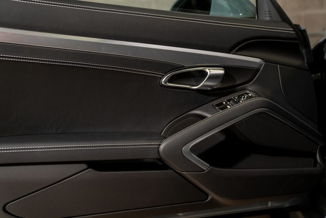 2025 Porsche 718 Cayman S Coupe - 23056039 - 14