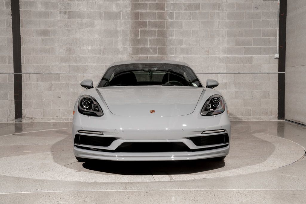 Porsche 718 Cayman photo 3