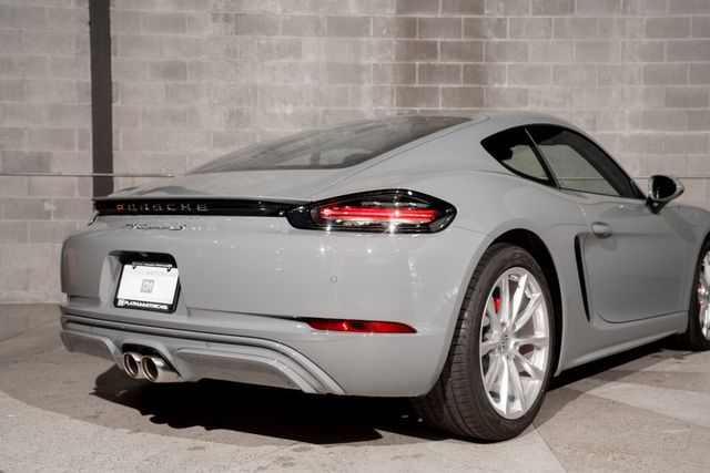 2025 Porsche 718 Cayman S Coupe - 23056039 - 32