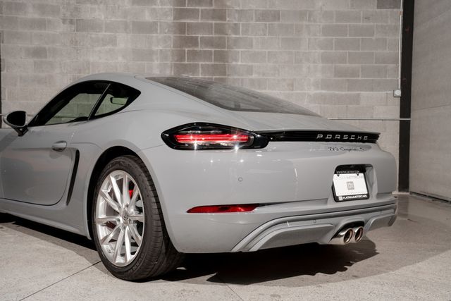 2025 Porsche 718 Cayman S Coupe - 23056039 - 33