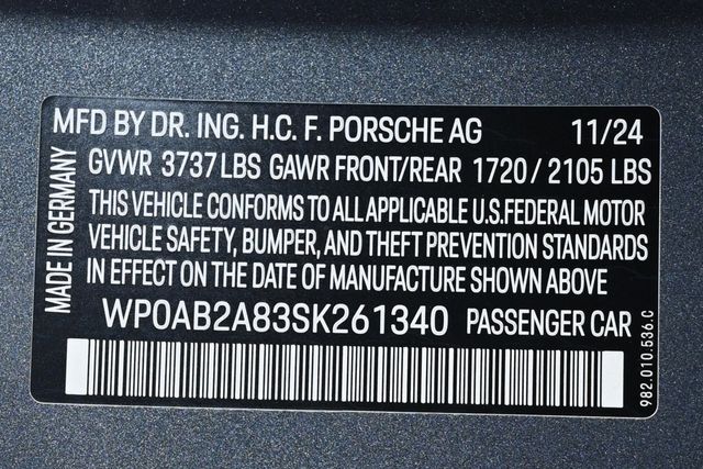 2025 Porsche 718 Cayman S Coupe - 22916789 - 24