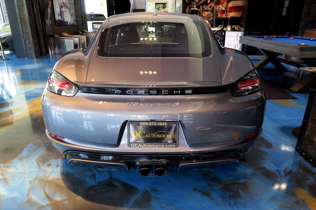2025 Porsche Cayman S photo 13