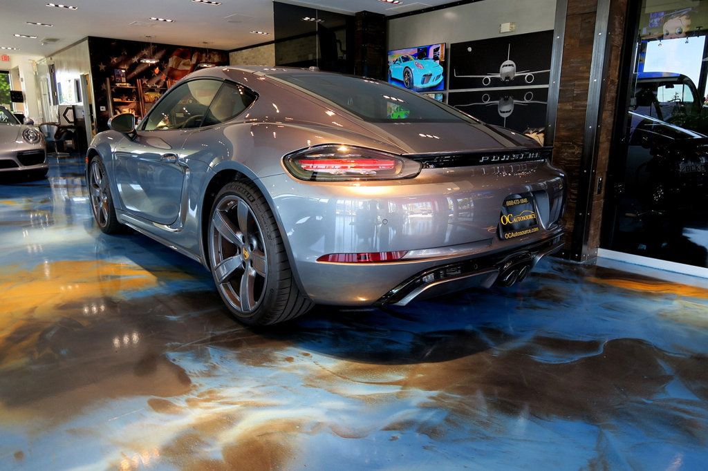 2025 Porsche Cayman S photo 44