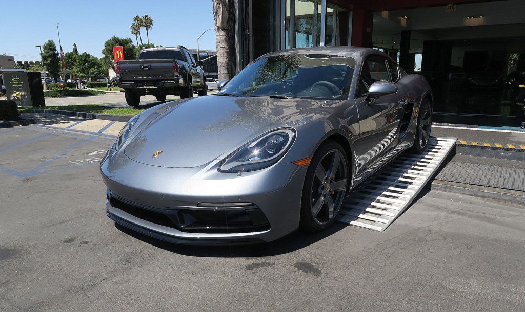 2025 Porsche Cayman S photo 48