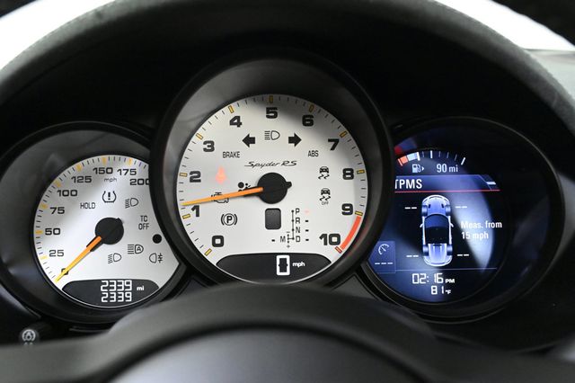 2025 Porsche 718 Spyder RS - 22946713 - 10