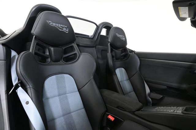 2025 Porsche 718 Spyder RS - 22946713 - 15