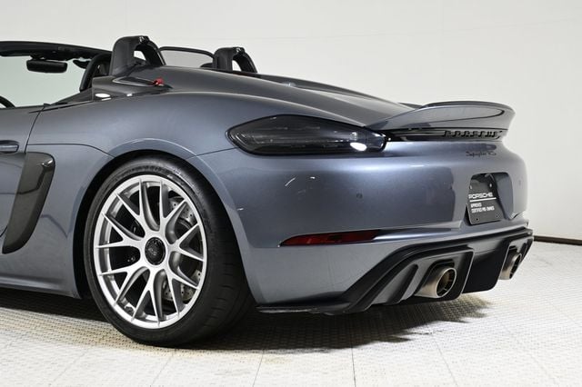 2025 Porsche 718 Spyder RS - 22946713 - 24