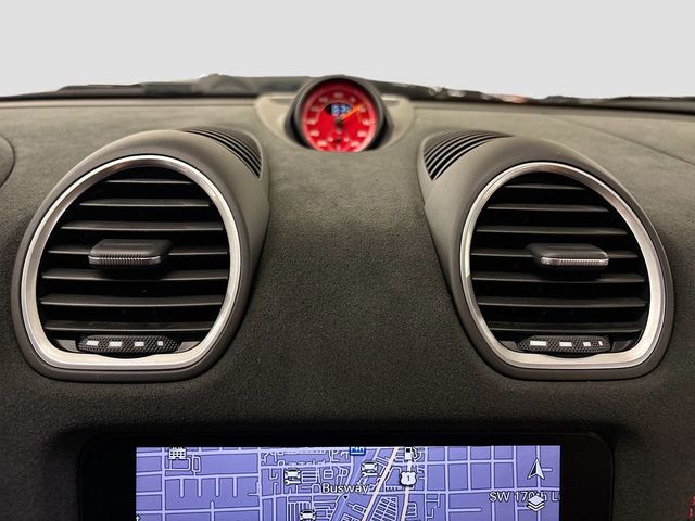 2025 Porsche 718 Spyder RS - 22980606 - 17