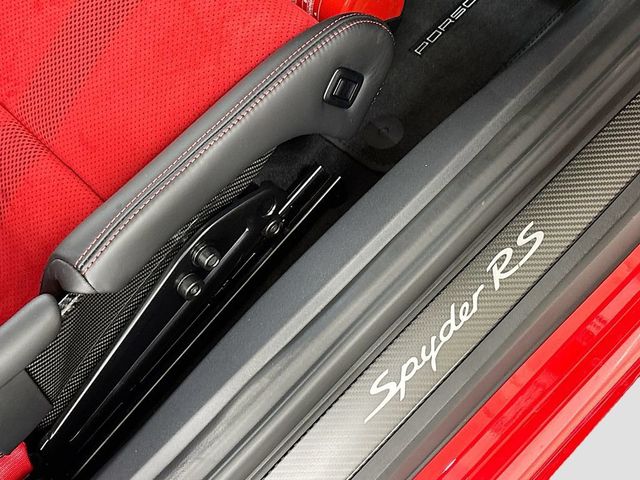 2025 Porsche 718 Spyder RS - 22980606 - 25