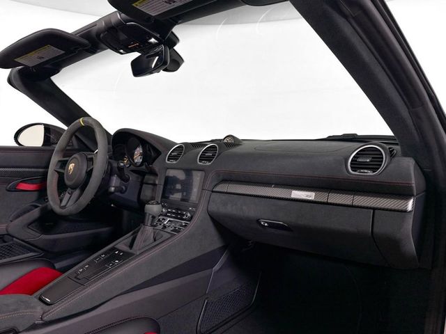 2025 Porsche 718 Spyder RS - 23095644 - 16