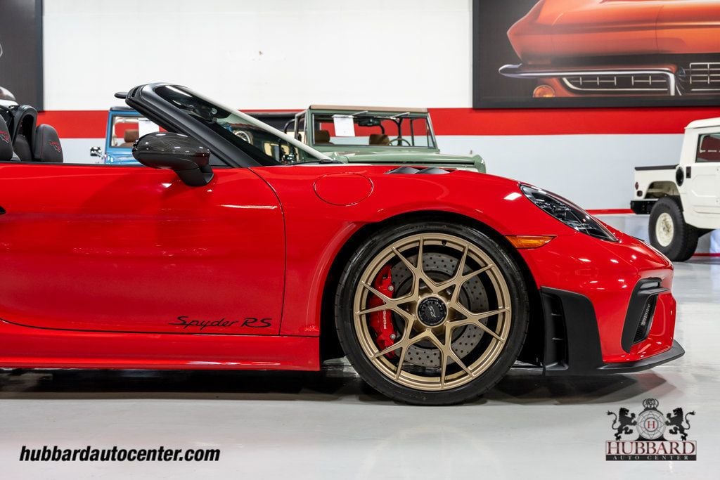 2025 Porsche 718 Spyder RS Roadster - 22957061 - 39