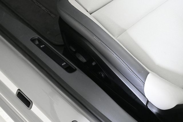 2025 Porsche 911  - 22937765 - 26