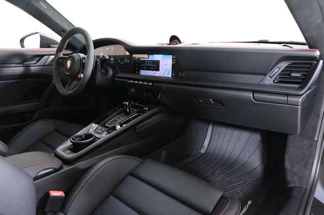 2025 Porsche 911  - 22942956 - 17