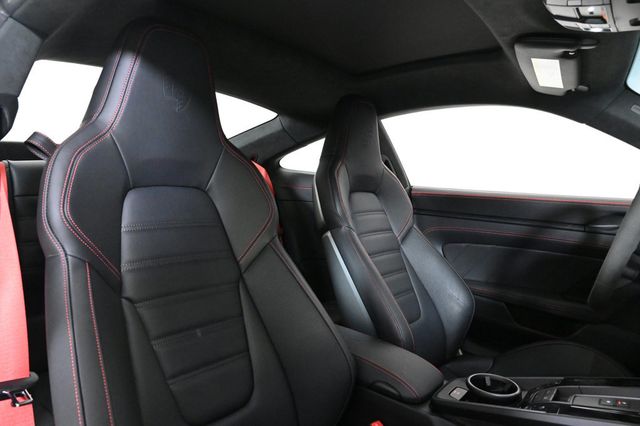2025 Porsche 911  - 22942956 - 18