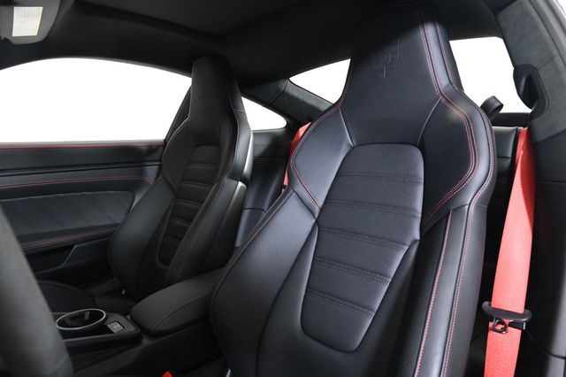 2025 Porsche 911  - 22942956 - 4