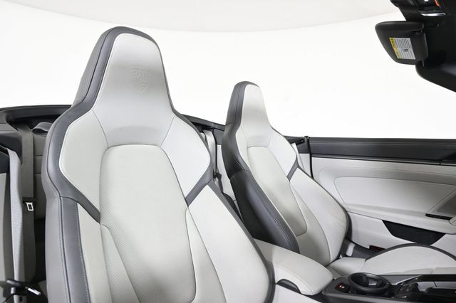 2025 Porsche 911  - 22964203 - 16