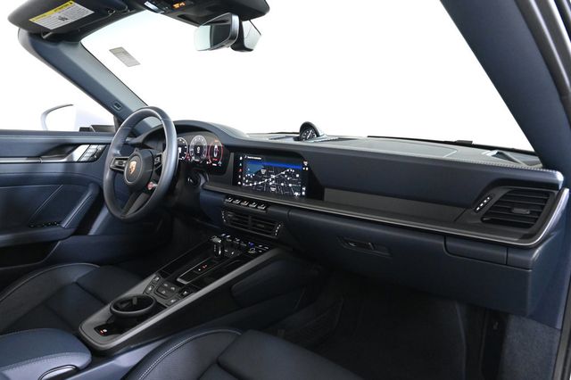 2025 Porsche 911  - 22964883 - 16