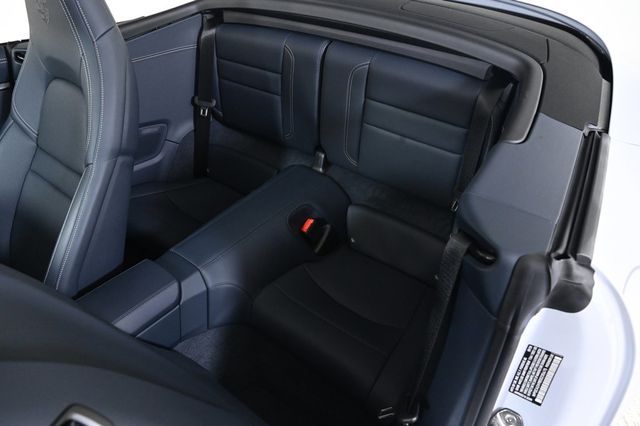 2025 Porsche 911  - 22964883 - 18