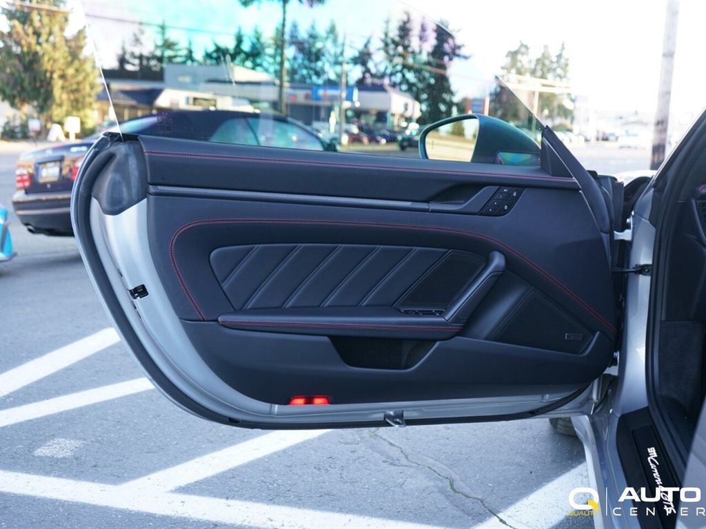 2025 Porsche 911  - 22975273 - 16