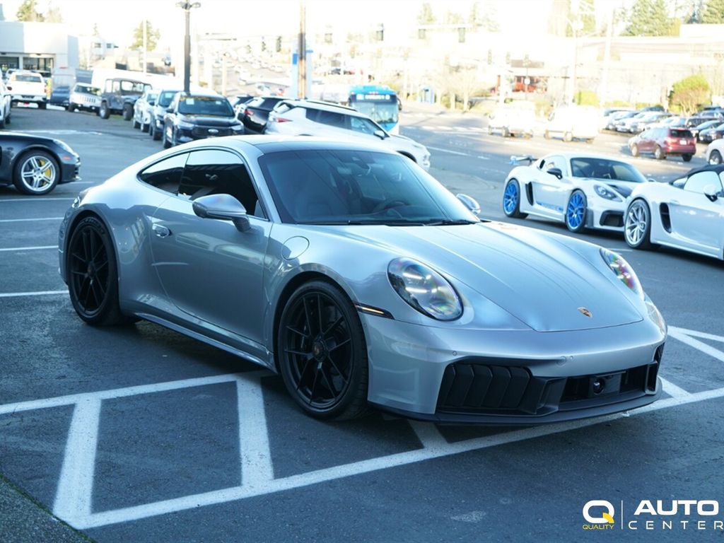 2025 Porsche 911  - 22975273 - 2