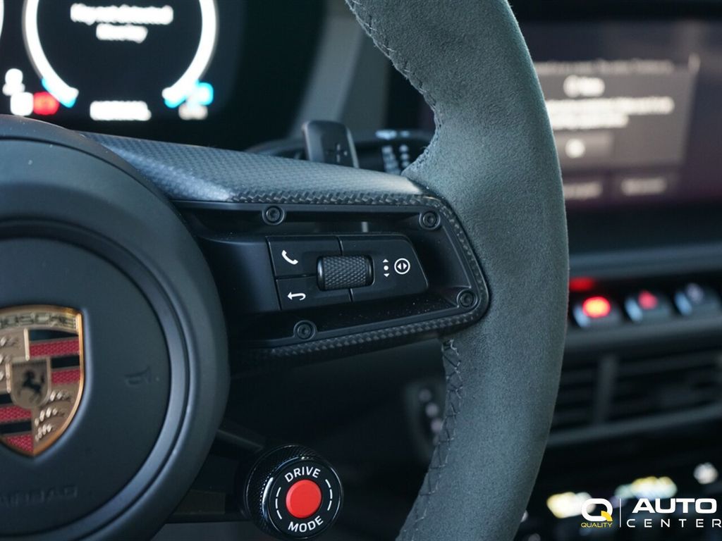 2025 Porsche 911  - 22975273 - 29