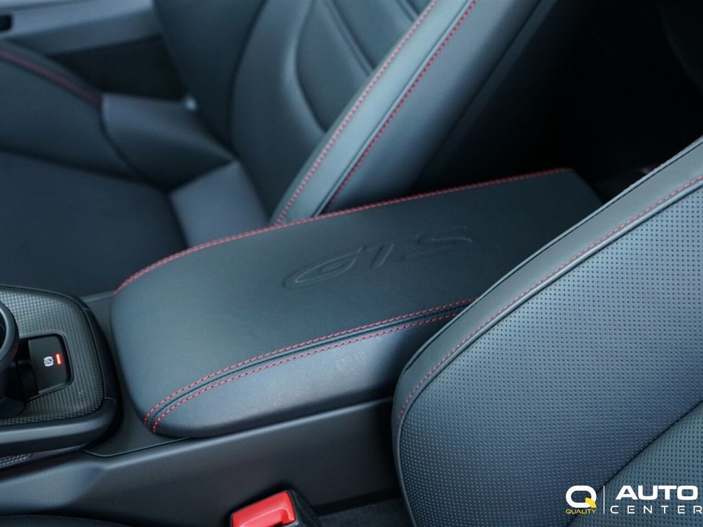 2025 Porsche 911  - 22975273 - 31