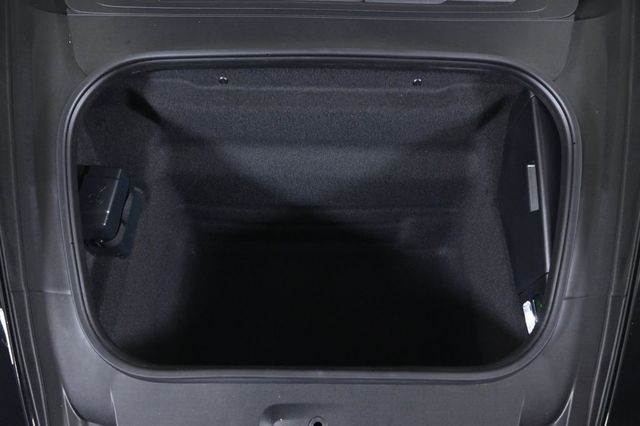 2025 Porsche 911  - 22974556 - 26