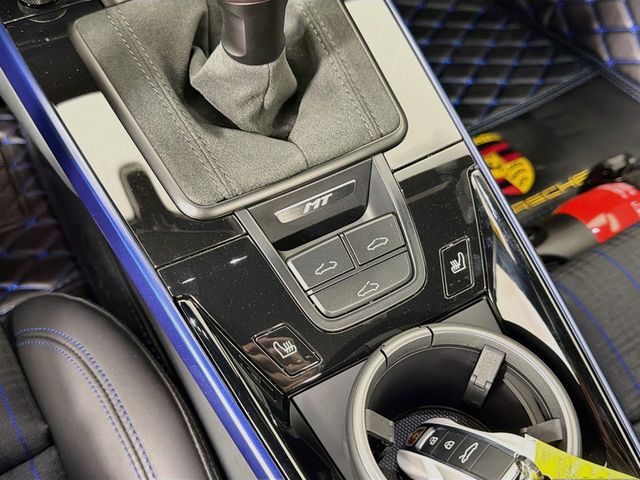 2025 Porsche 911  - 23069983 - 24