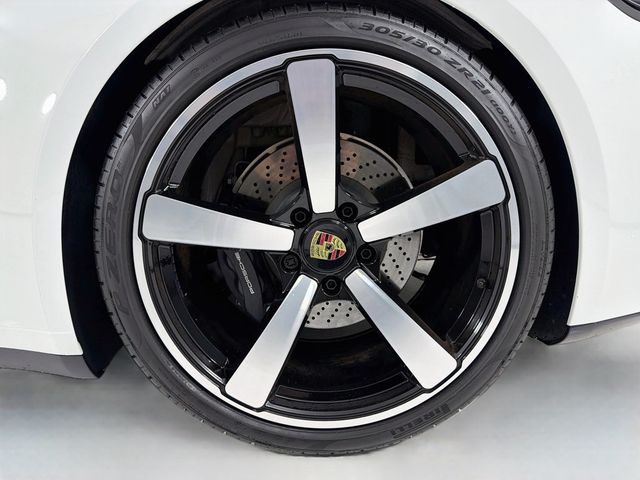 2025 Porsche 911  - 23069983 - 33