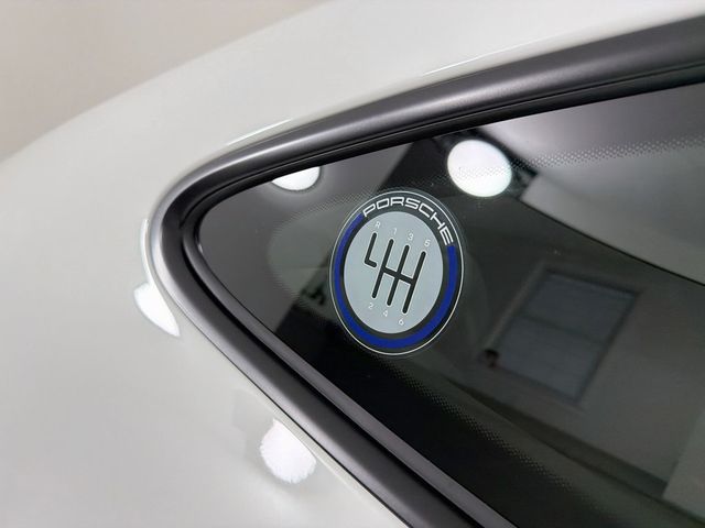 2025 Porsche 911  - 23069983 - 39