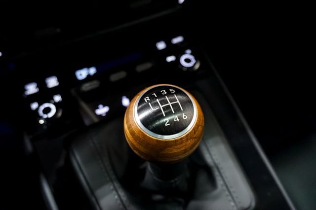 2025 Porsche 911 *911 T Coupe* *6-Speed Manual* *Front Lift* *High $ MSRP* - 22997664 - 10