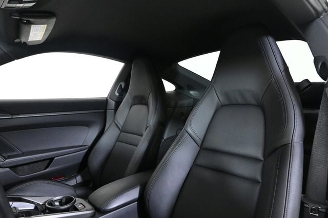 2025 Porsche 911 Carrera - 22914164 - 4