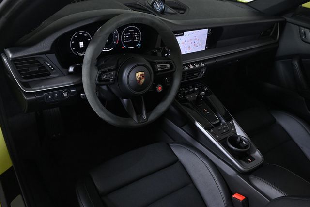 2025 Porsche 911 Carrera - 23004422 - 3