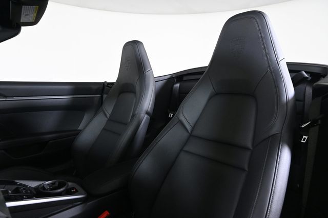 2025 Porsche 911 Carrera - 23004422 - 4