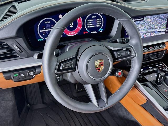 2025 Porsche 911 Carrera - 23061003 - 11