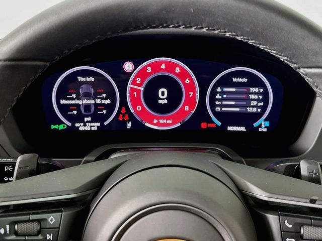 2025 Porsche 911 Carrera - 23061003 - 12