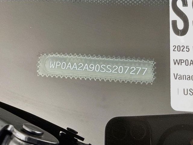 2025 Porsche 911 Carrera - 23061003 - 31