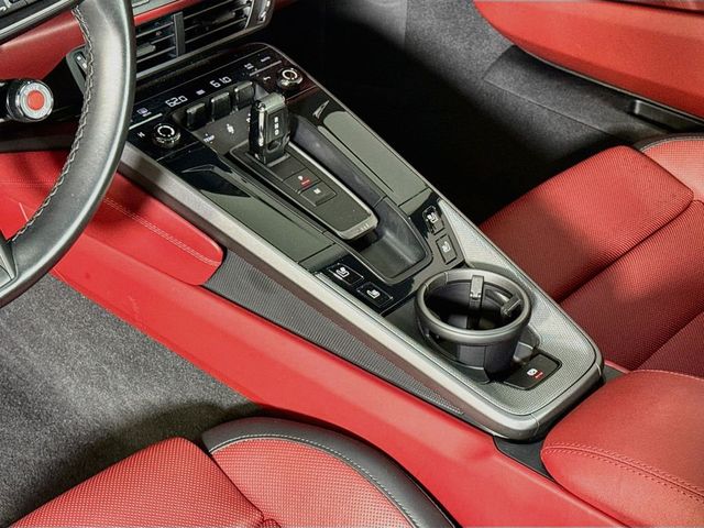 2025 Porsche 911 Carrera - 23068453 - 15