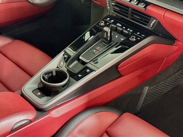 2025 Porsche 911 Carrera - 23068453 - 19