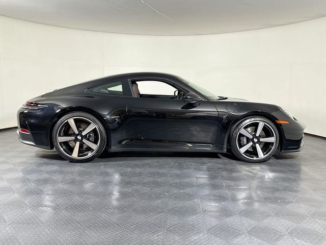 2025 Porsche 911 Carrera - 23068453 - 7