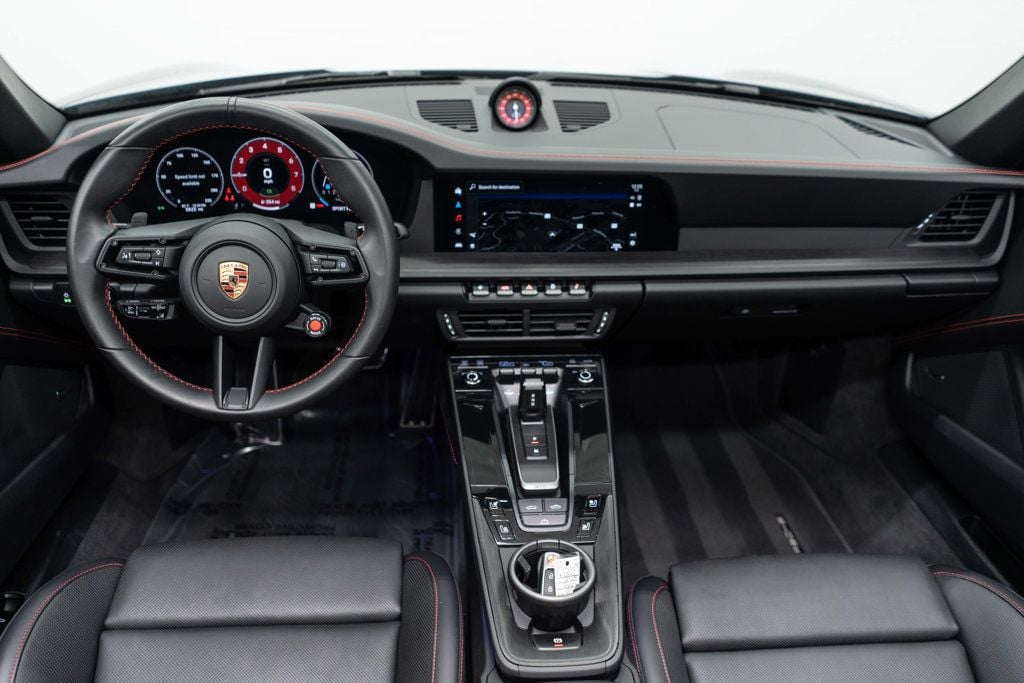 Porsche 911 photo 10