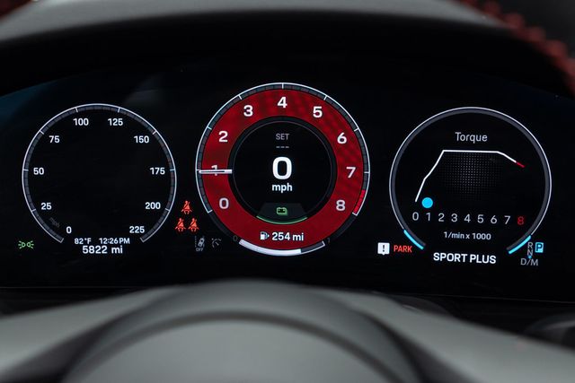 2025 Porsche 911 Carrera 4 GTS Cabriolet - 23071905 - 18