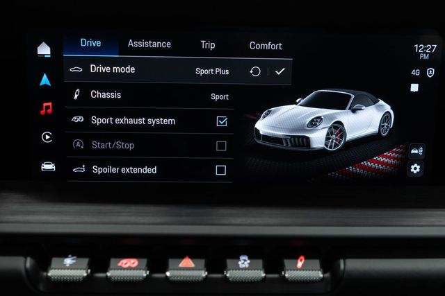 2025 Porsche 911 Carrera 4 GTS Cabriolet - 23071905 - 28