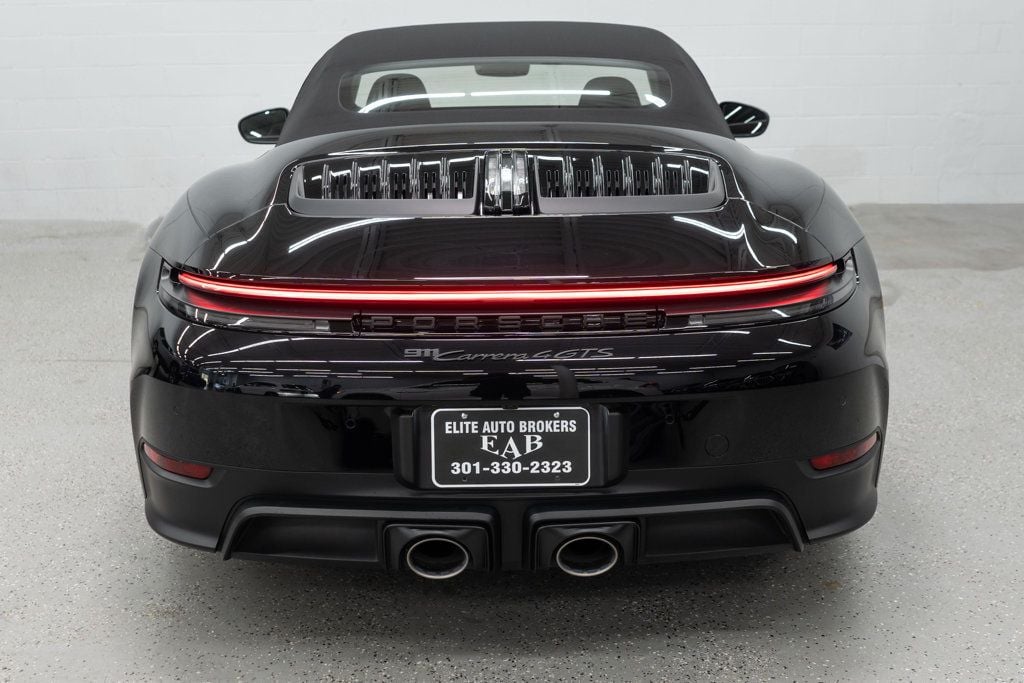 Porsche 911 photo 45