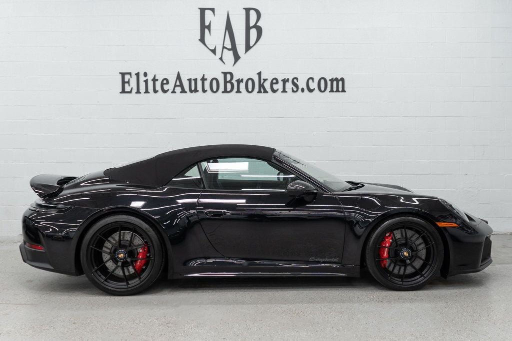 Porsche 911 photo 5