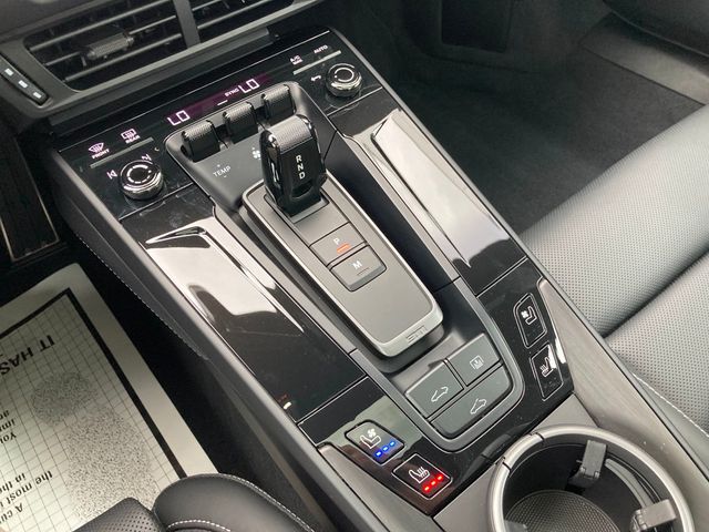 2025 Porsche 911 Carrera 4 GTS Coupe - 22930594 - 12