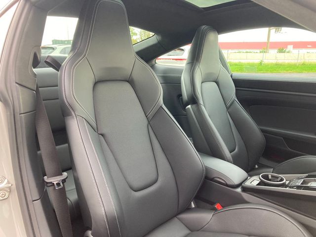 2025 Porsche 911 Carrera 4 GTS Coupe - 22930594 - 17