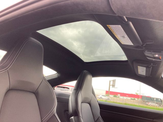 2025 Porsche 911 Carrera 4 GTS Coupe - 22930594 - 18