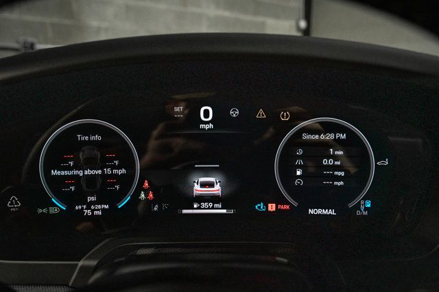 2025 Porsche 911 Carrera Coupe - 23008557 - 13